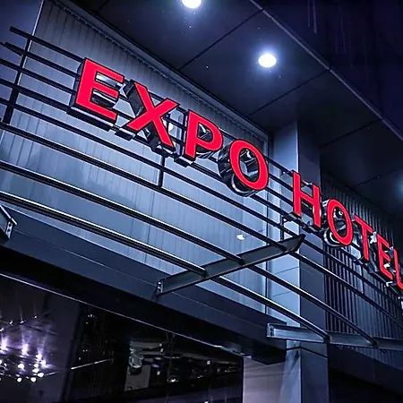 Expo 3*